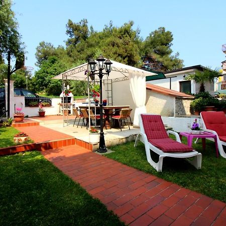 Apartments Vista Poreč Buitenkant foto